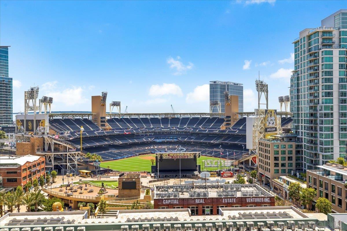 Detail Gallery Image 73 of 75 For 877  Island Ave  #1006,  San Diego,  CA 92101 - 2 Beds | 2/1 Baths