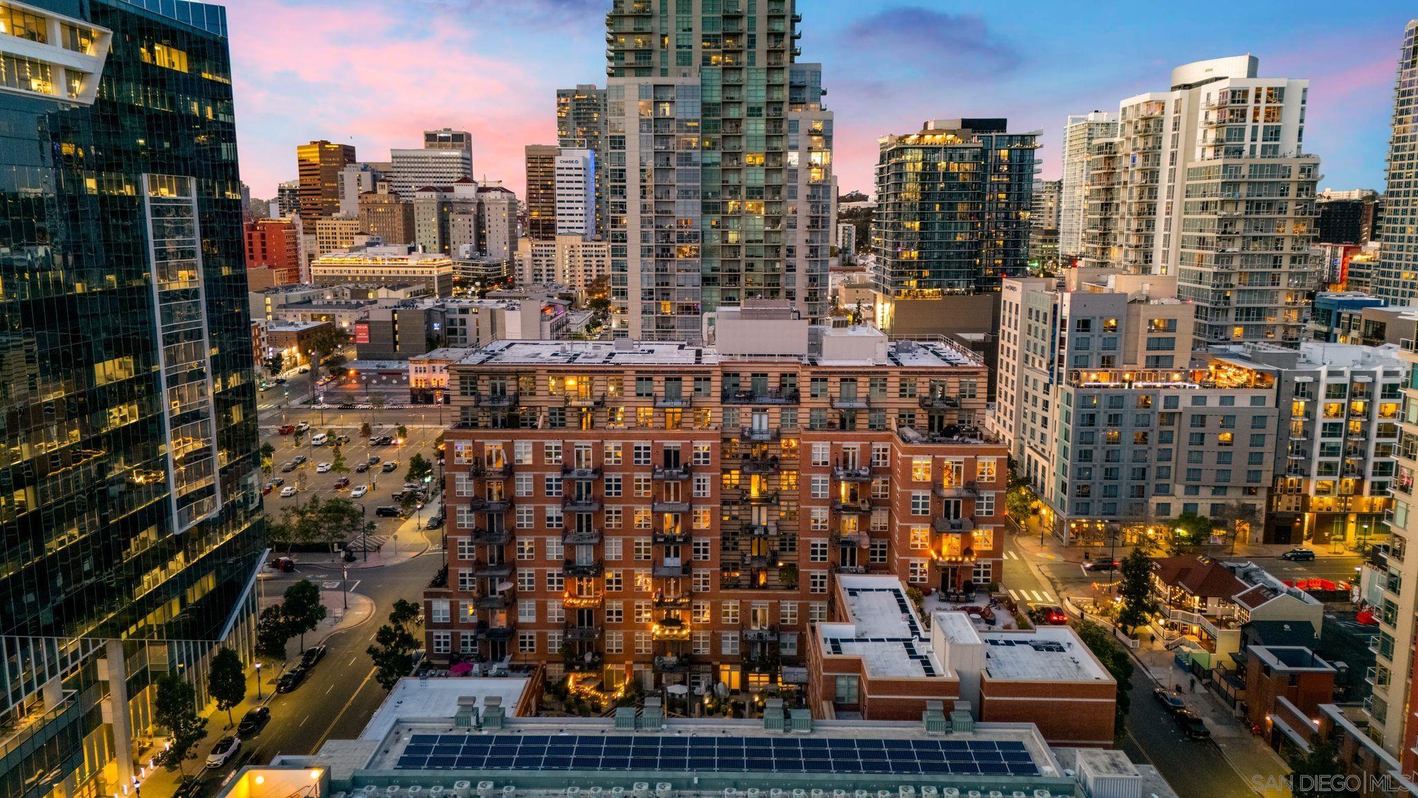 Detail Gallery Image 75 of 75 For 877  Island Ave  #1006,  San Diego,  CA 92101 - 2 Beds | 2/1 Baths