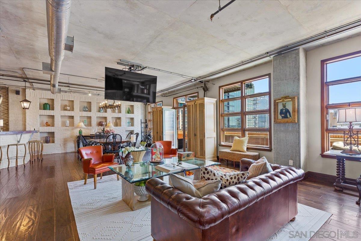 Detail Gallery Image 9 of 75 For 877  Island Ave  #1006,  San Diego,  CA 92101 - 2 Beds | 2/1 Baths