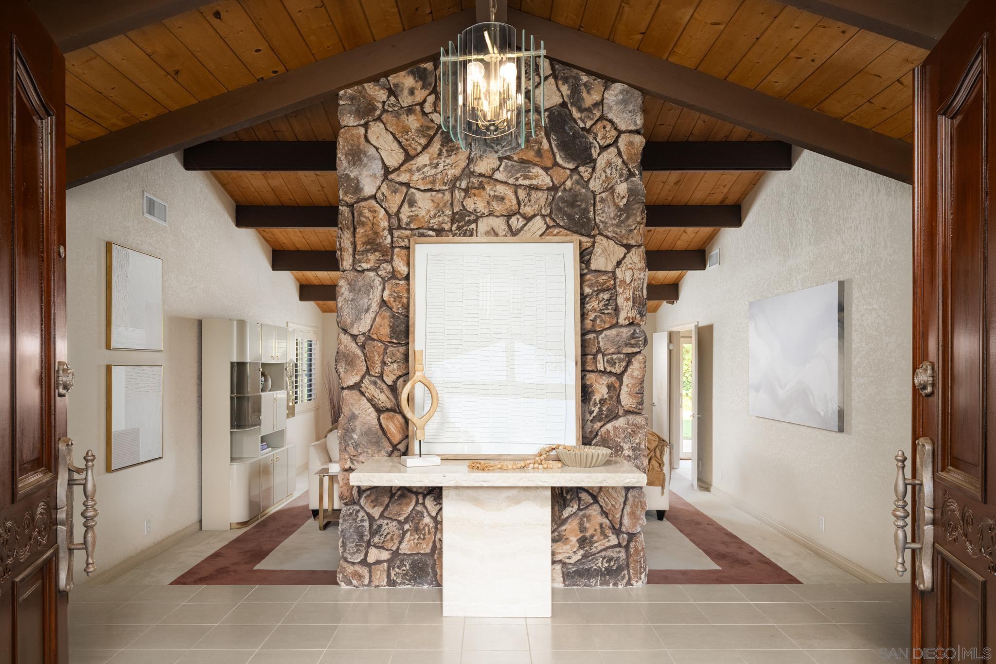 Detail Gallery Image 4 of 42 For 15943  Ranch Hollow Rd, Poway,  CA 92064 - 5 Beds | 4/1 Baths