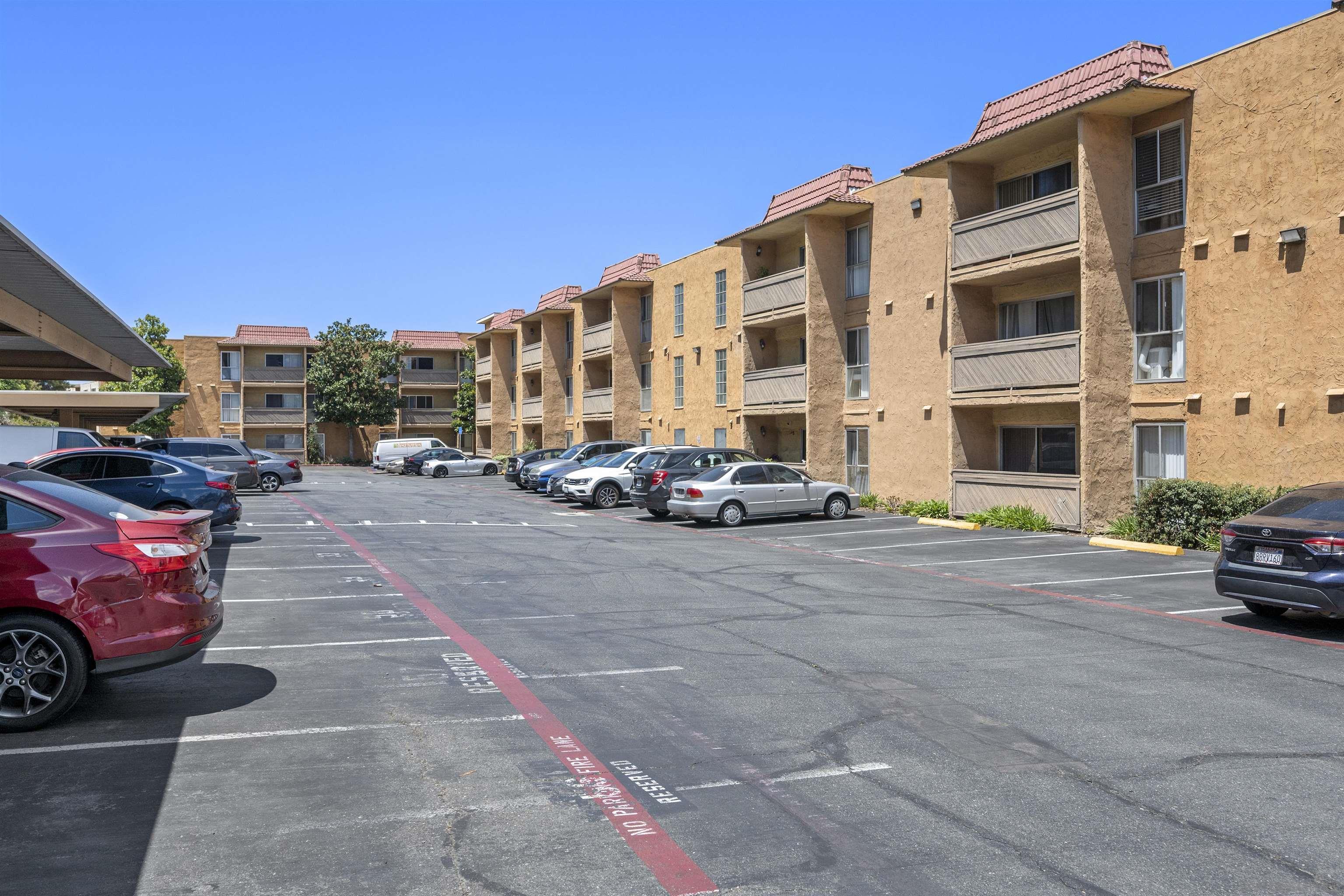 Detail Gallery Image 46 of 62 For 6955  Alvarado Rd  #70,  San Diego,  CA 92120 - 2 Beds | 2 Baths