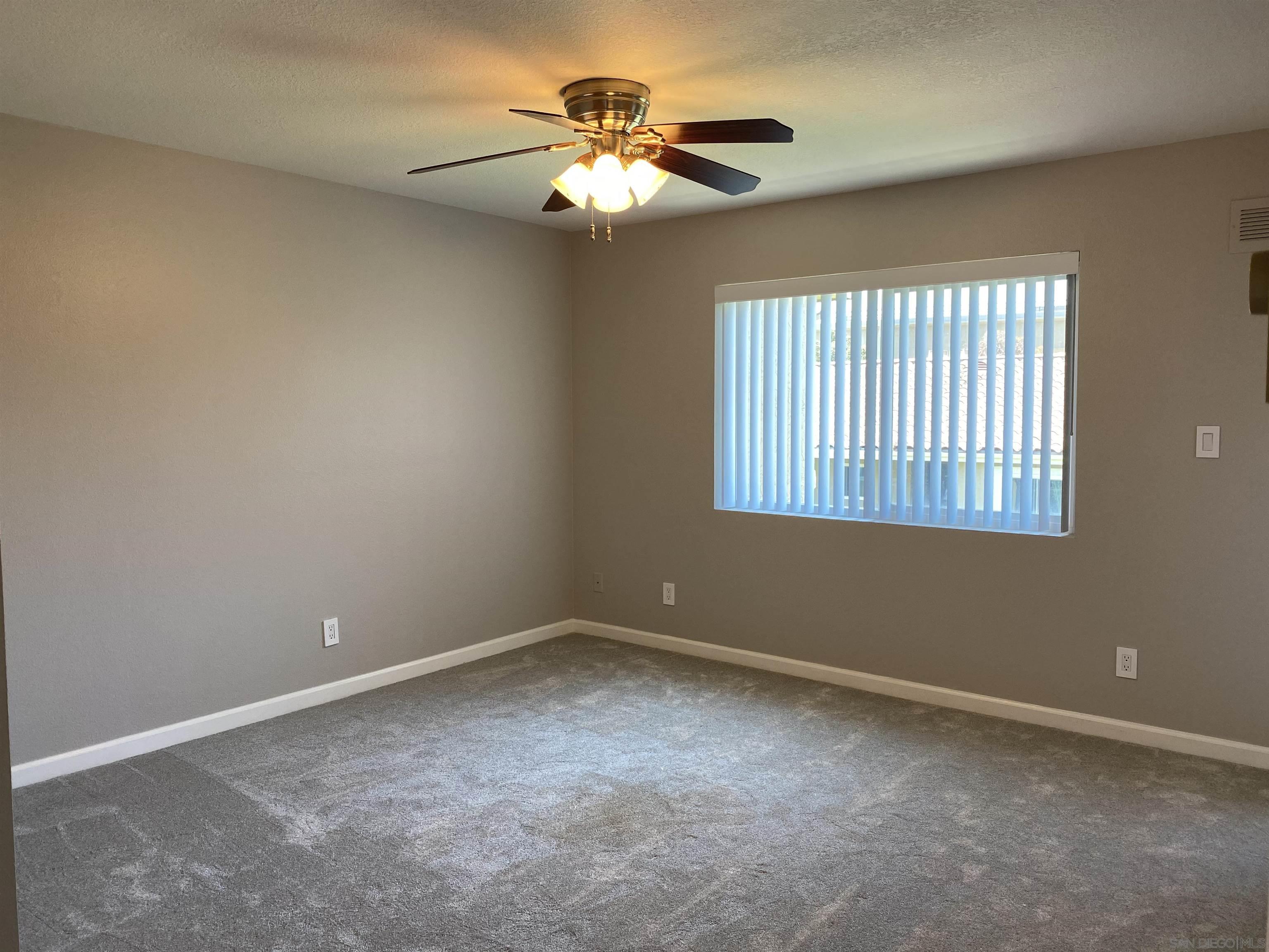 Detail Gallery Image 13 of 27 For 7405  Charmant  #2324,  San Diego,  CA 92122 - 2 Beds | 2 Baths