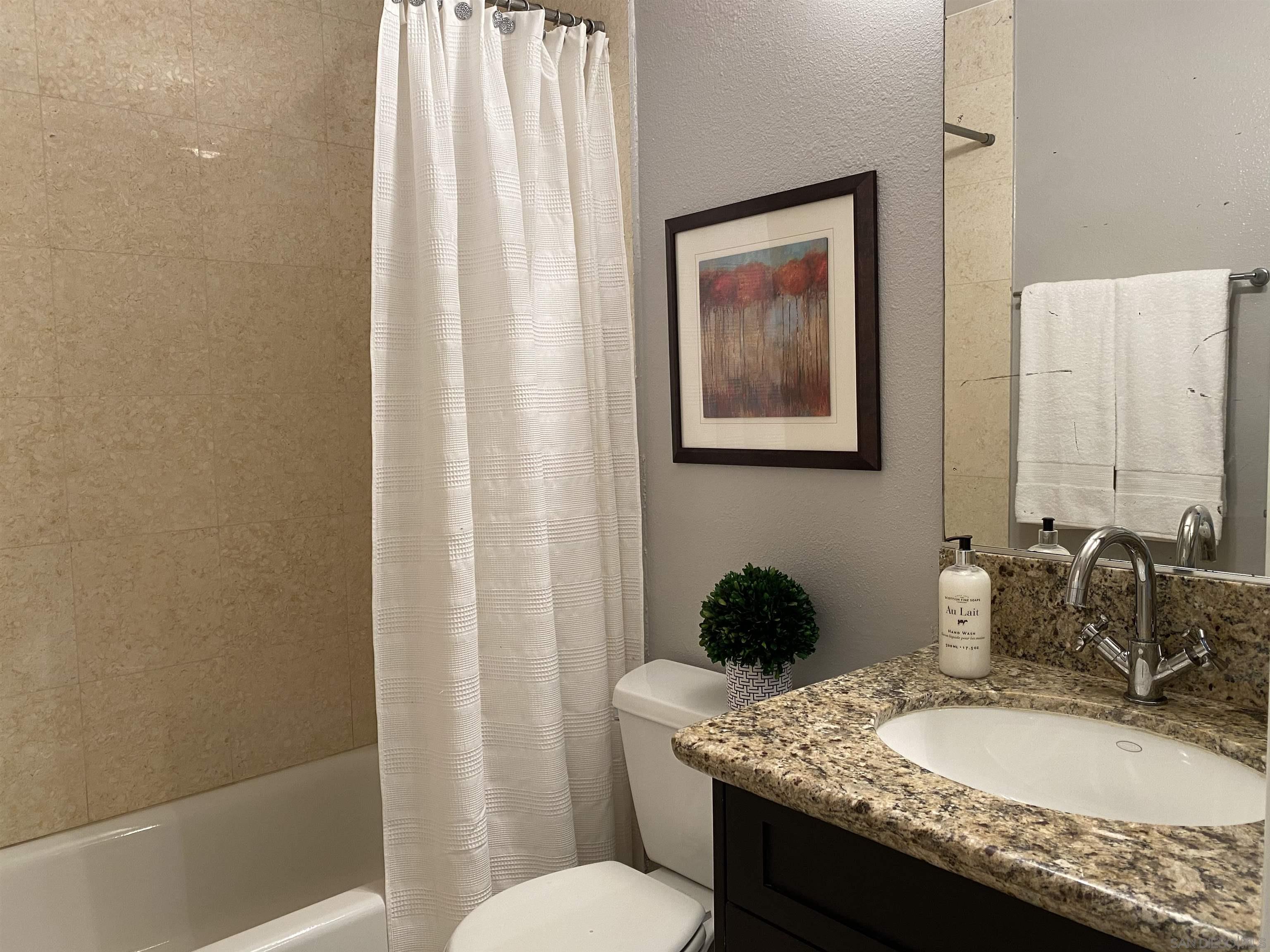 Detail Gallery Image 16 of 27 For 7405  Charmant  #2324,  San Diego,  CA 92122 - 2 Beds | 2 Baths