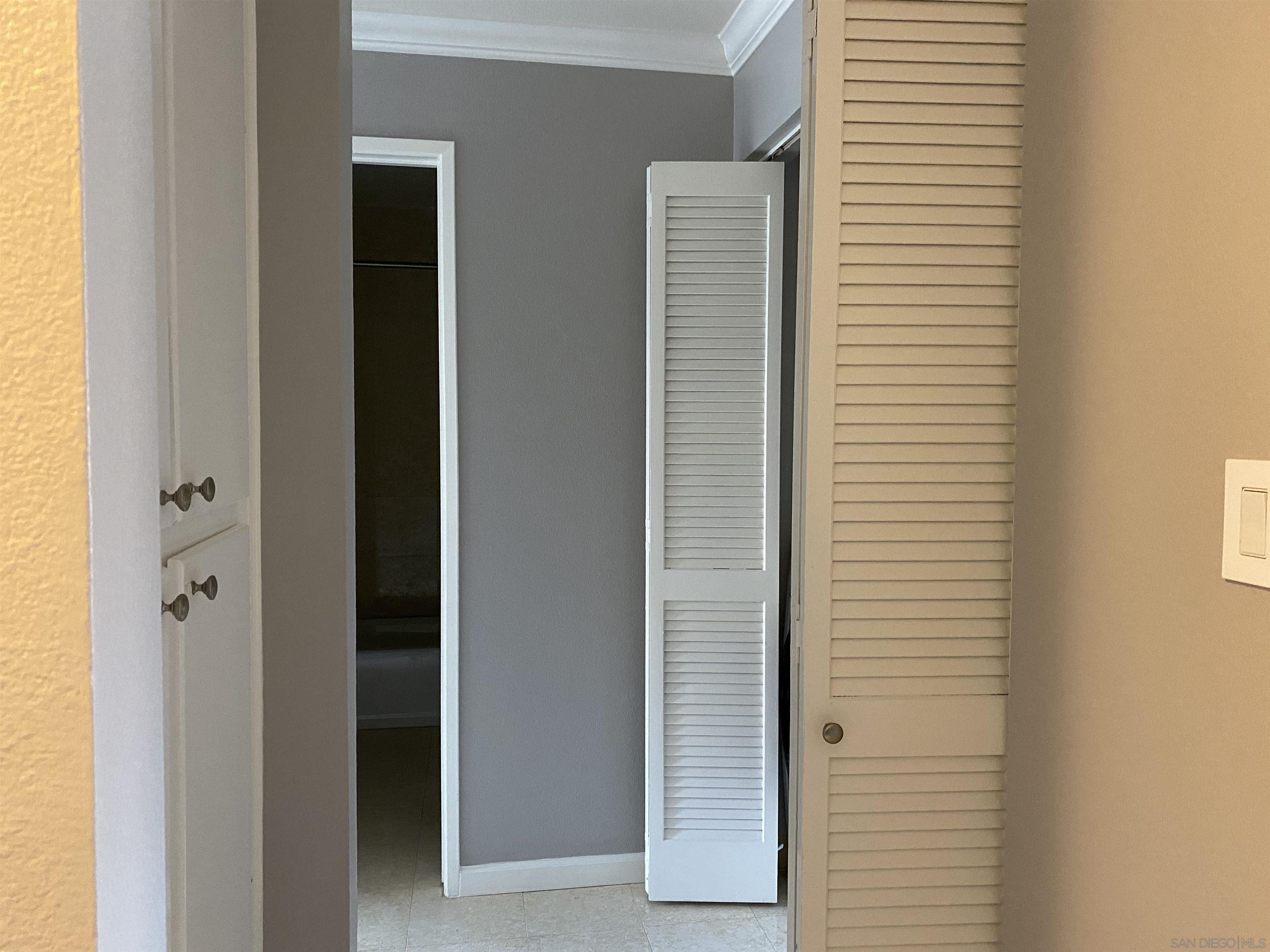 Detail Gallery Image 18 of 27 For 7405  Charmant  #2324,  San Diego,  CA 92122 - 2 Beds | 2 Baths