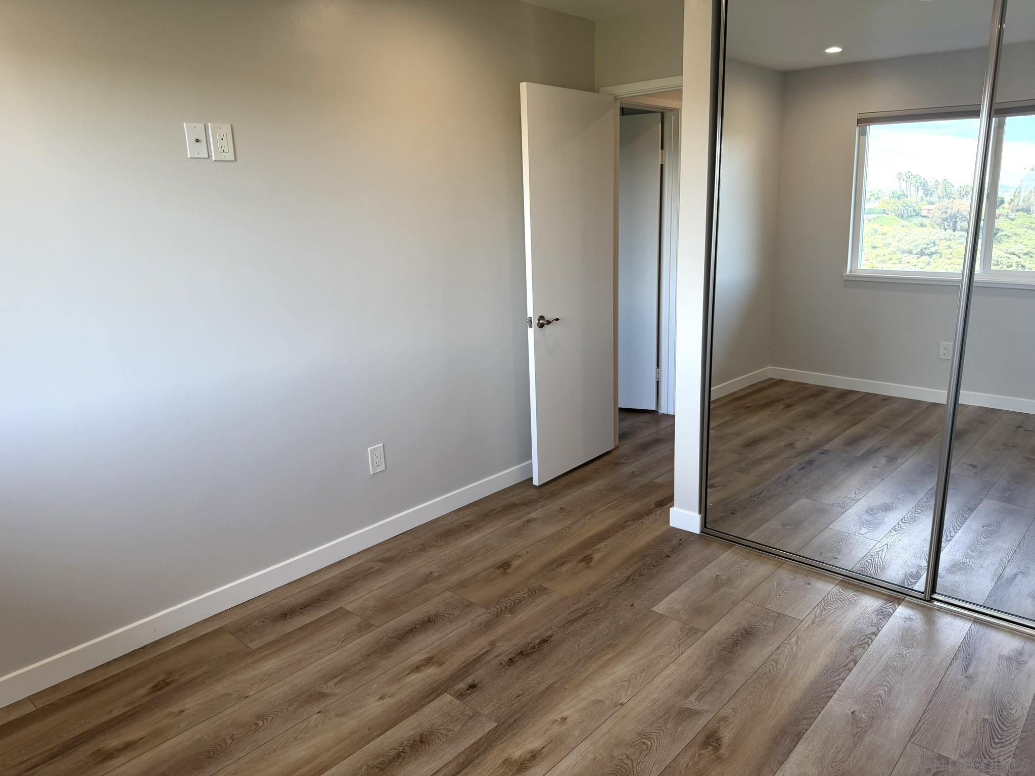 Detail Gallery Image 23 of 31 For 3079  Cowley Way  38, San Diego,  CA 92117 - 2 Beds | 1/1 Baths