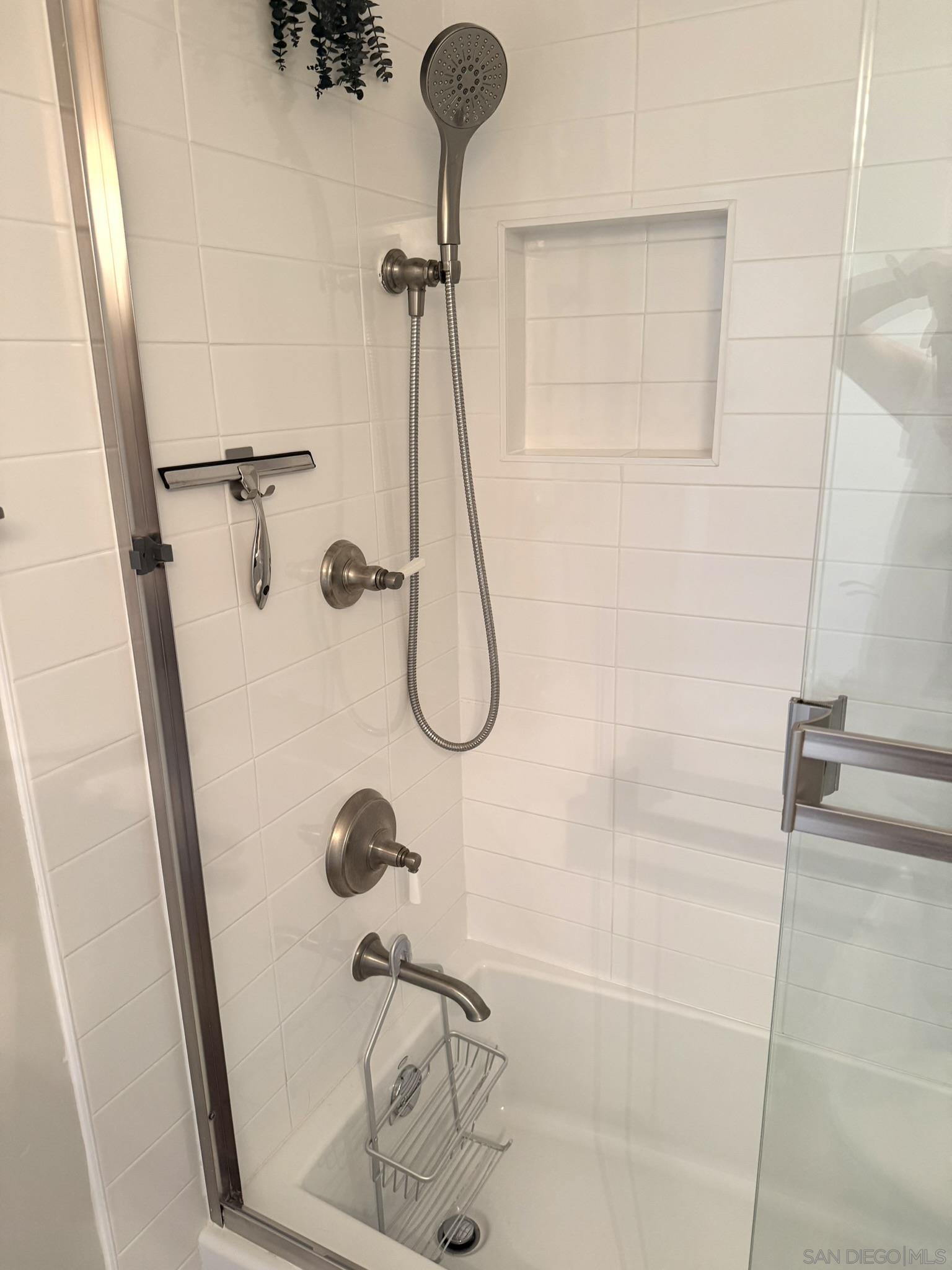 Detail Gallery Image 26 of 31 For 3079  Cowley Way  38, San Diego,  CA 92117 - 2 Beds | 1/1 Baths