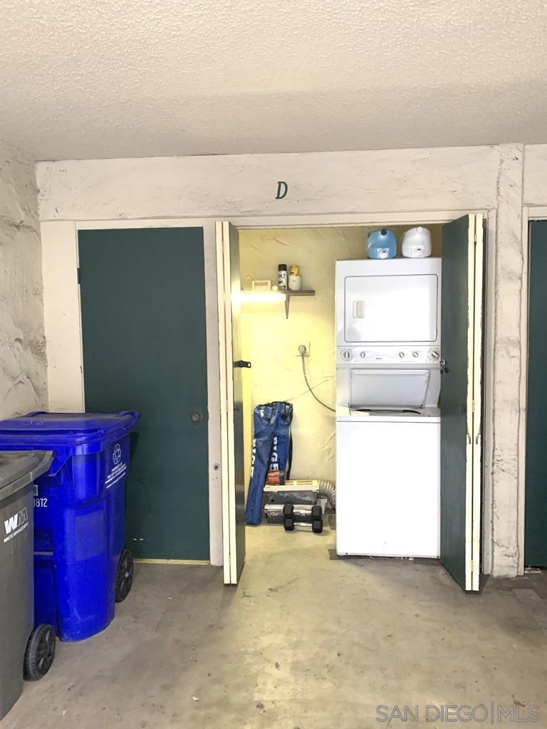 Detail Gallery Image 28 of 31 For 3079  Cowley Way  38, San Diego,  CA 92117 - 2 Beds | 1/1 Baths