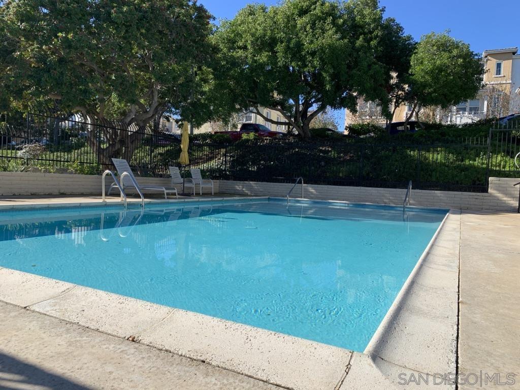 Detail Gallery Image 29 of 31 For 3079  Cowley Way  38, San Diego,  CA 92117 - 2 Beds | 1/1 Baths