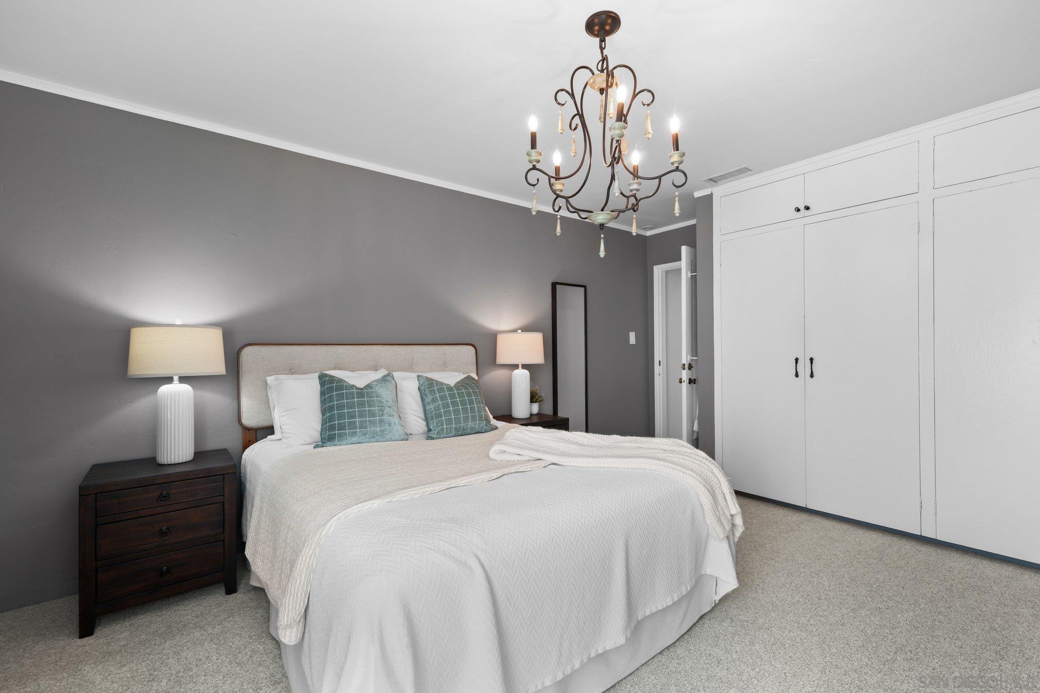 Detail Gallery Image 19 of 35 For 4437  Long Branch Ave, San Diego,  CA 92107 - 2 Beds | 2 Baths