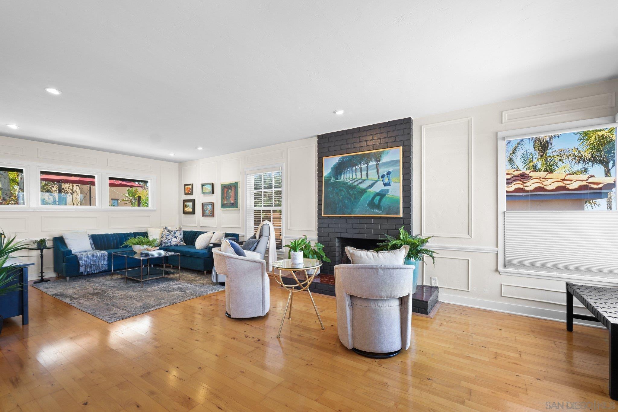 Detail Gallery Image 5 of 35 For 4437  Long Branch Ave, San Diego,  CA 92107 - 2 Beds | 2 Baths