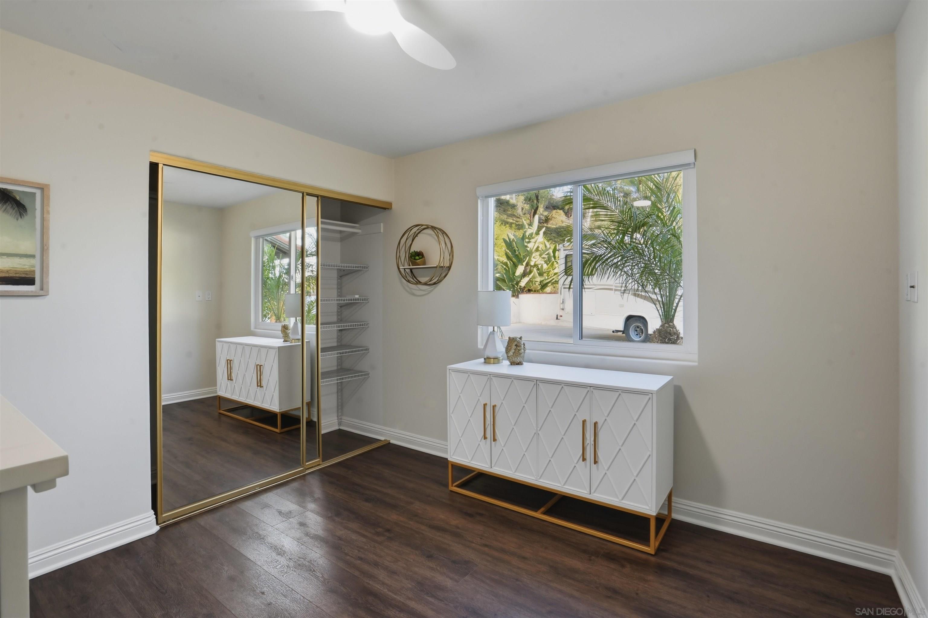 Detail Gallery Image 13 of 27 For 4378  Shasta, Carlsbad,  CA 92010 - 4 Beds | 2 Baths