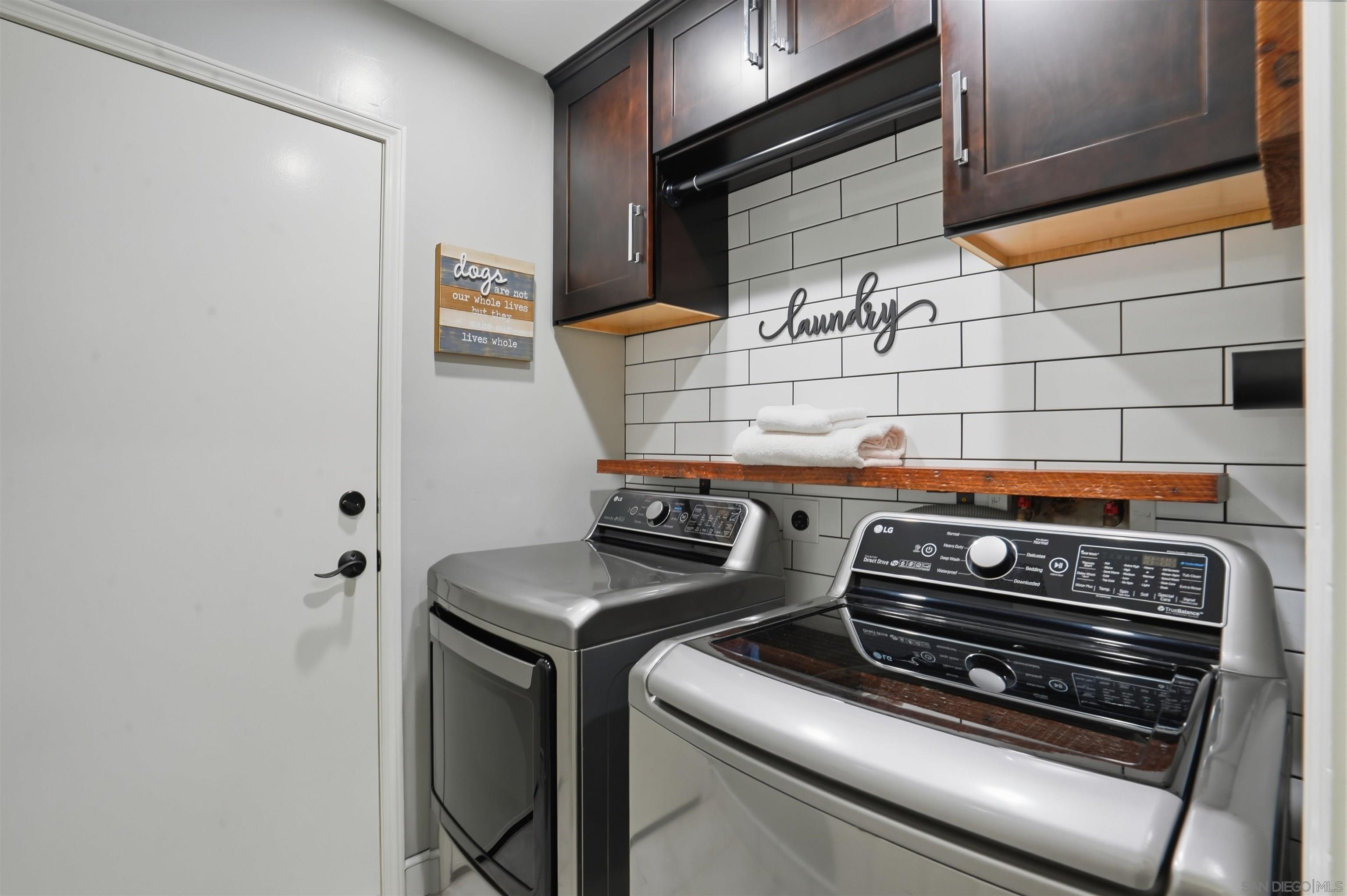 Detail Gallery Image 17 of 27 For 4378  Shasta, Carlsbad,  CA 92010 - 4 Beds | 2 Baths