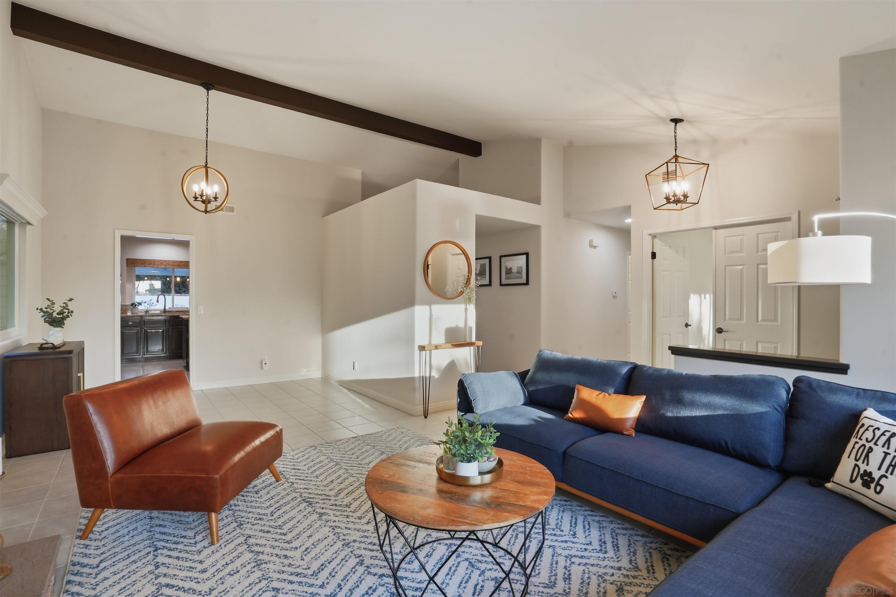 Detail Gallery Image 3 of 27 For 4378  Shasta, Carlsbad,  CA 92010 - 4 Beds | 2 Baths