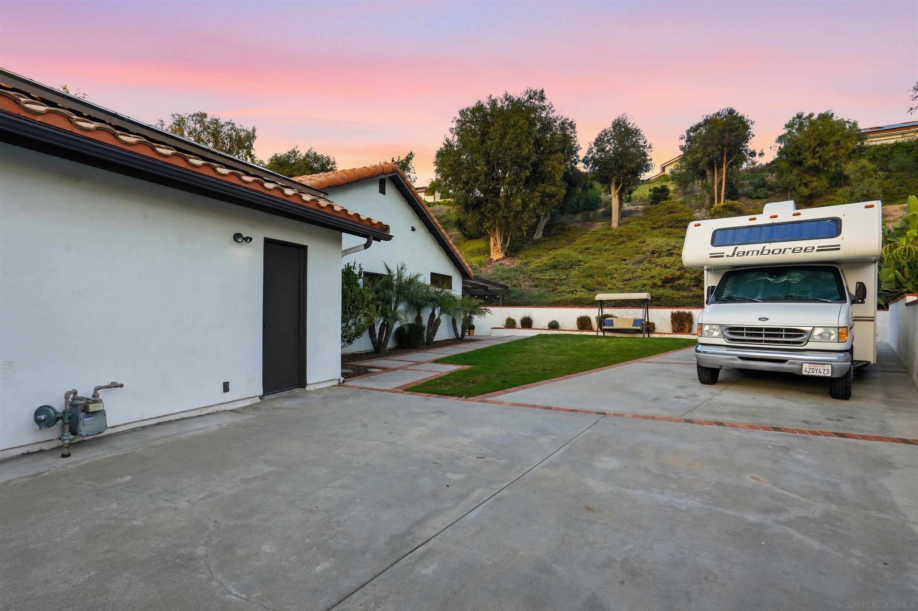 Detail Gallery Image 23 of 27 For 4378  Shasta, Carlsbad,  CA 92010 - 4 Beds | 2 Baths