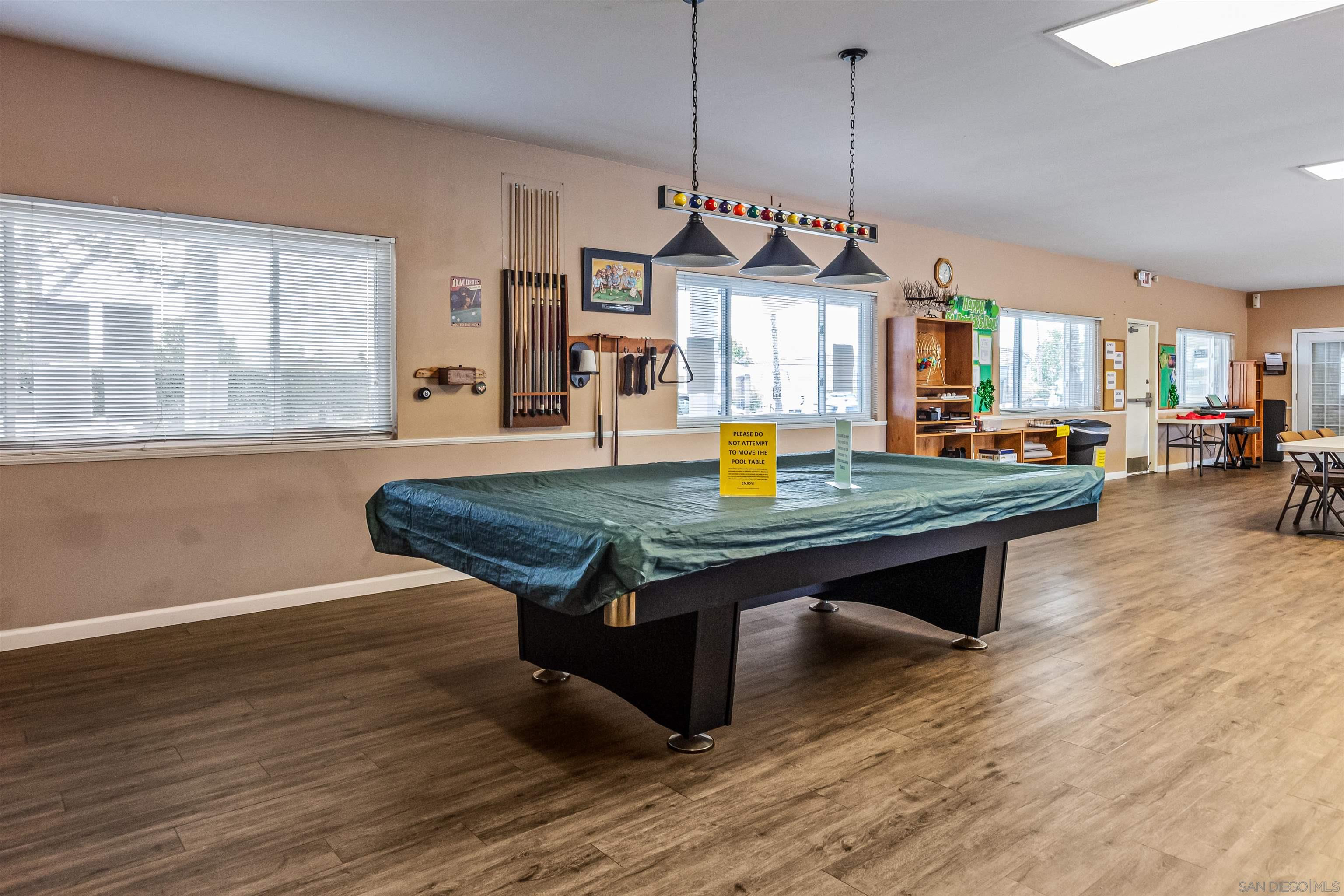 Detail Gallery Image 19 of 26 For 14089  Pomegranate Ave  #214,  Poway,  CA 92064 - 2 Beds | 2 Baths