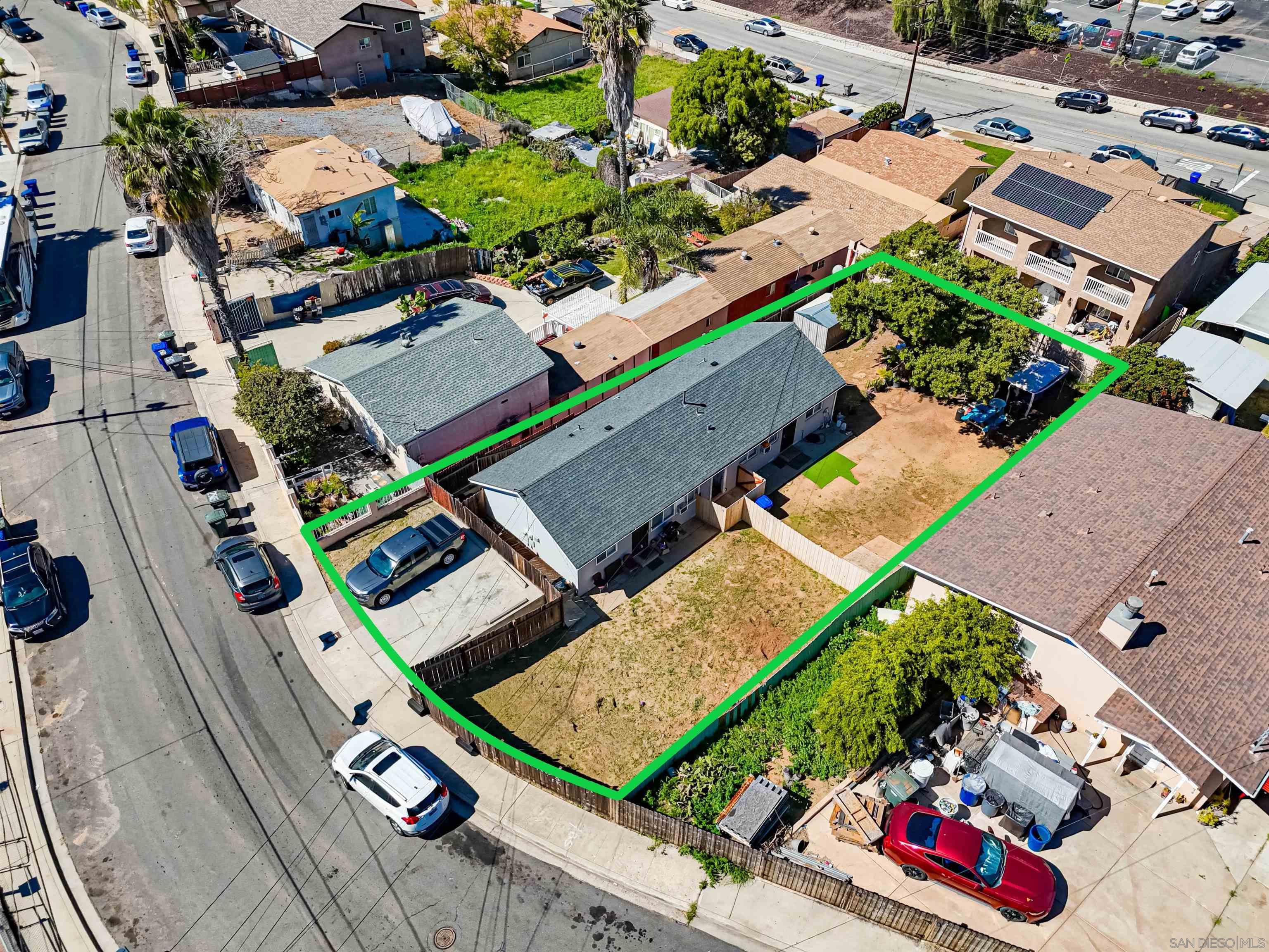 Detail Gallery Image 2 of 12 For 2605-7  Fenton Pl, National City,  CA 91950 - – Beds | – Baths