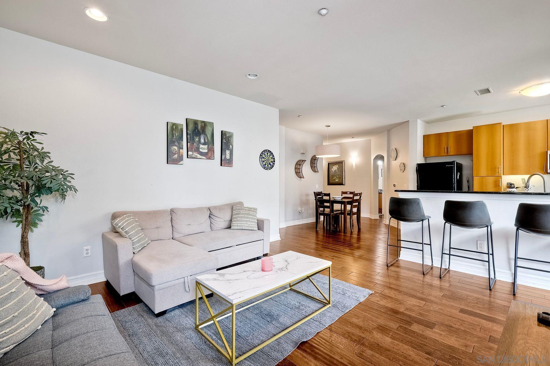 Front Image Thumbnail for SD260005035