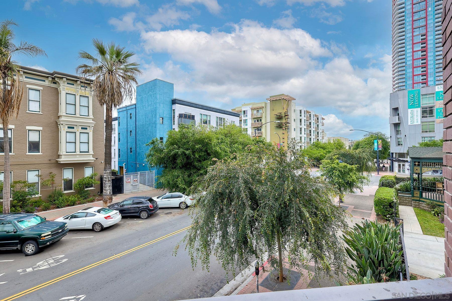 Detail Gallery Image 11 of 23 For 1225  Island Ave  #208,  San Diego,  CA 92101 - 2 Beds | 2 Baths