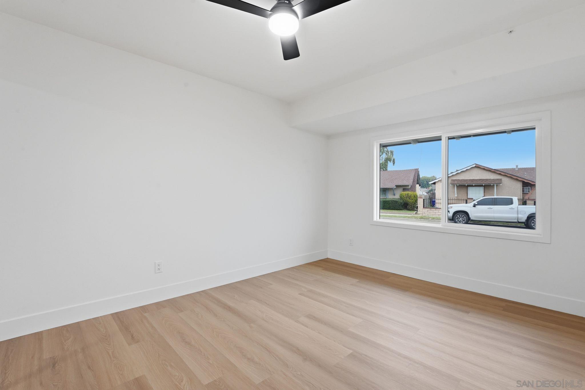 Detail Gallery Image 20 of 29 For 2726  Landscape Dr, San Diego,  CA 92139 - 4 Beds | 3 Baths