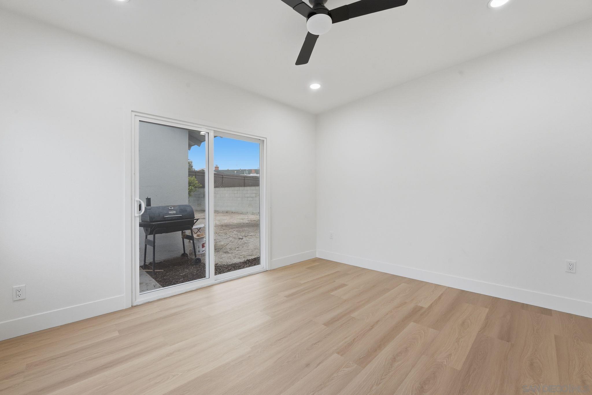 Detail Gallery Image 24 of 29 For 2726  Landscape Dr, San Diego,  CA 92139 - 4 Beds | 3 Baths