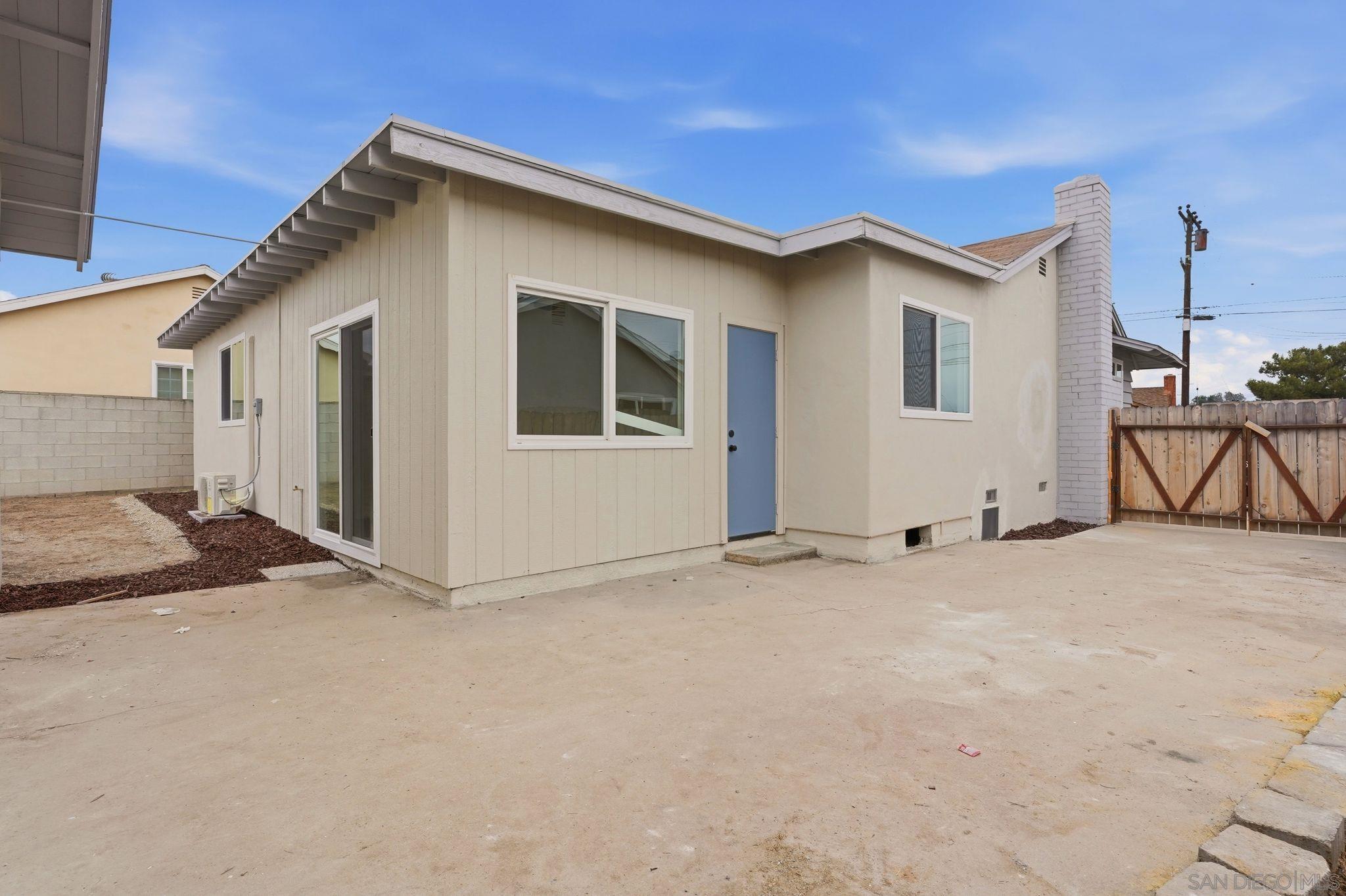 Detail Gallery Image 26 of 29 For 2726  Landscape Dr, San Diego,  CA 92139 - 4 Beds | 3 Baths