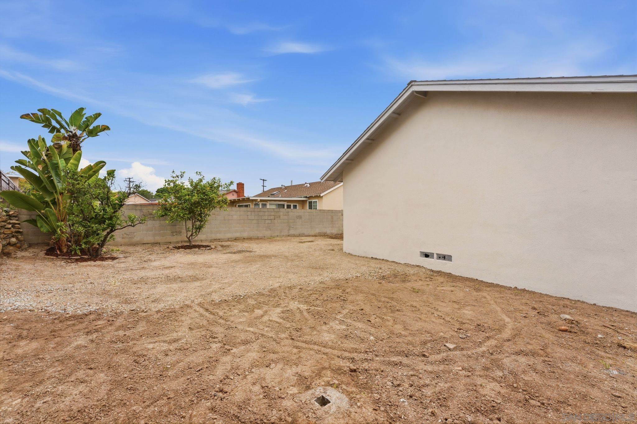 Detail Gallery Image 28 of 29 For 2726  Landscape Dr, San Diego,  CA 92139 - 4 Beds | 3 Baths