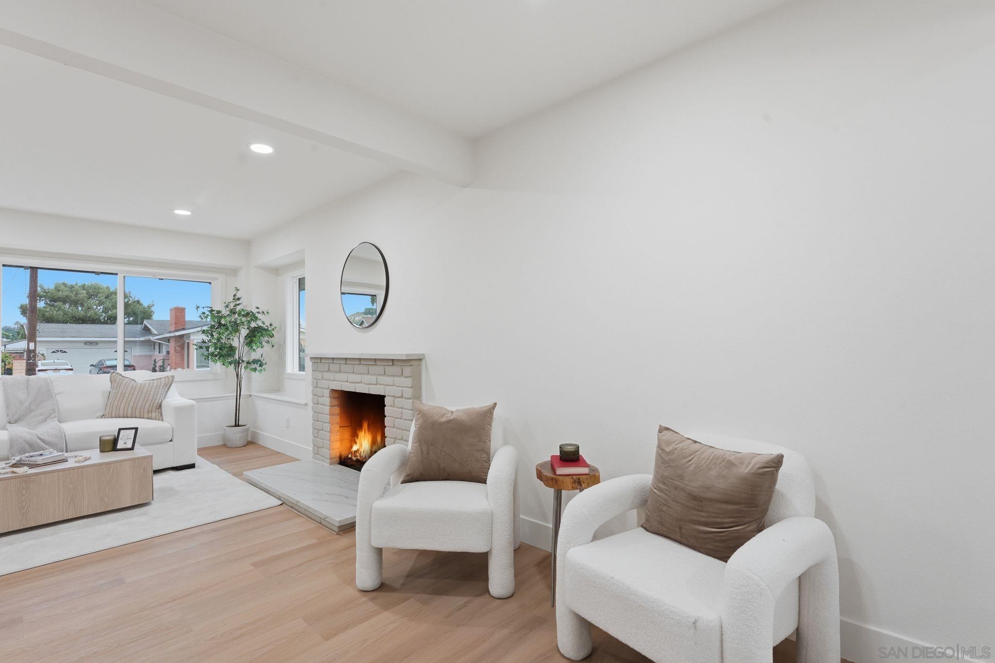 Detail Gallery Image 7 of 29 For 2726  Landscape Dr, San Diego,  CA 92139 - 4 Beds | 3 Baths