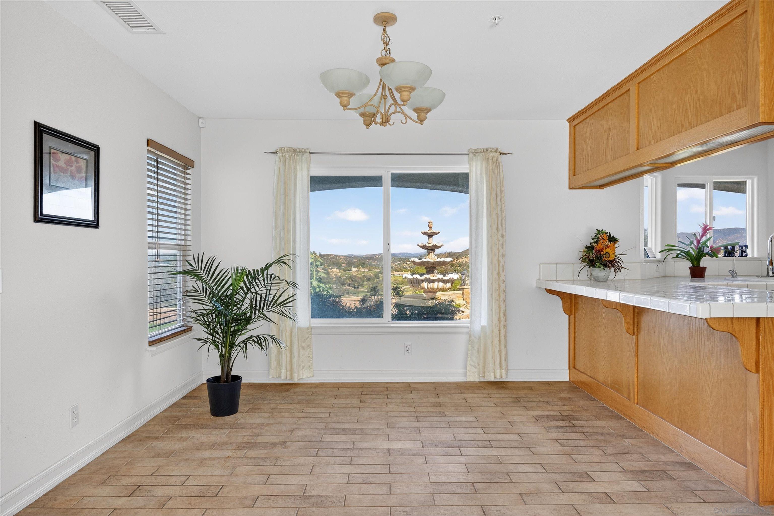 Detail Gallery Image 9 of 33 For 13804  Chaparral Terrace, Valley Center,  CA 92082 - 3 Beds | 2 Baths