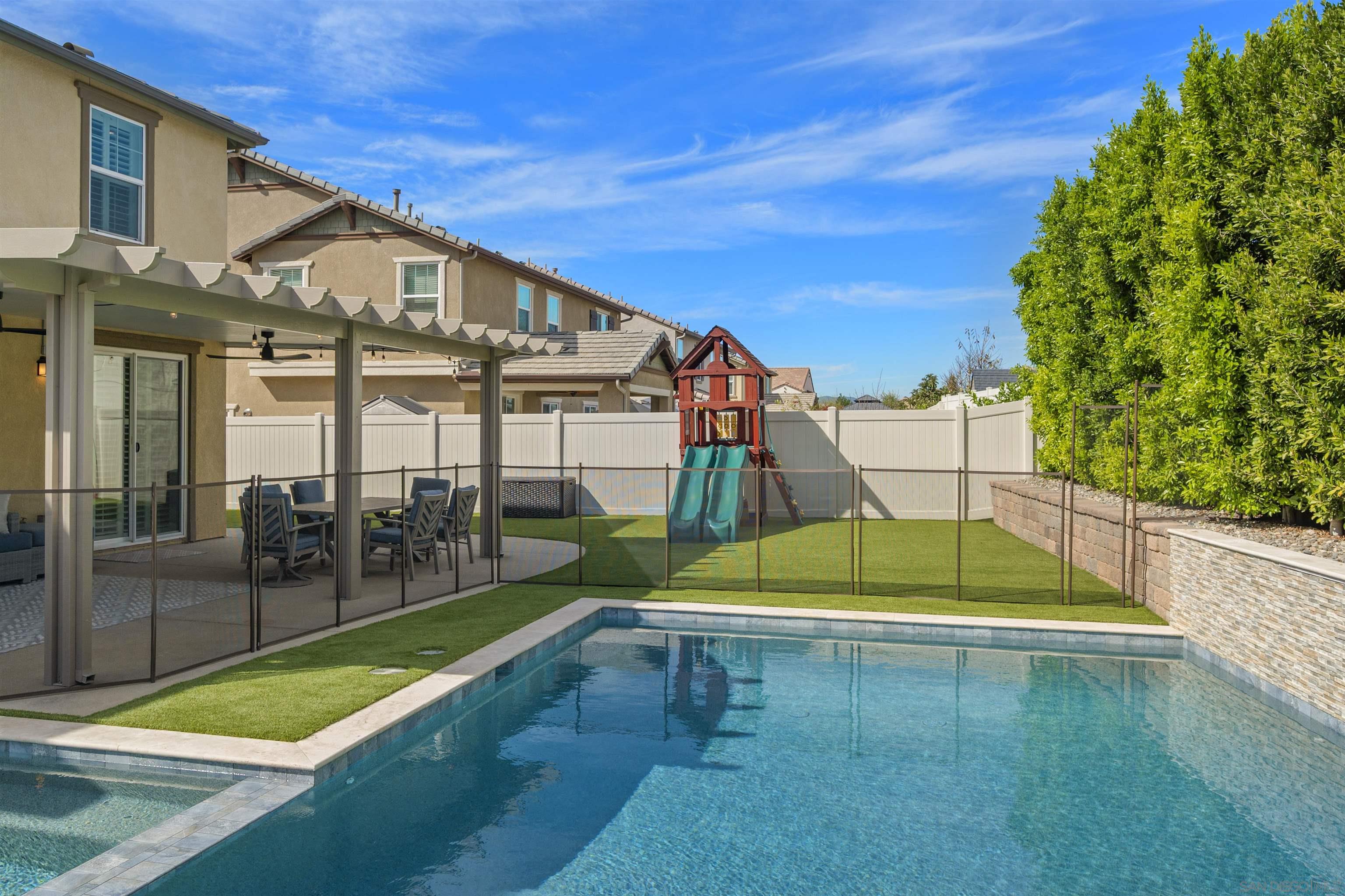 Detail Gallery Image 42 of 50 For 10664  Cobble Court, Santee,  CA 92071 - 4 Beds | 3/1 Baths