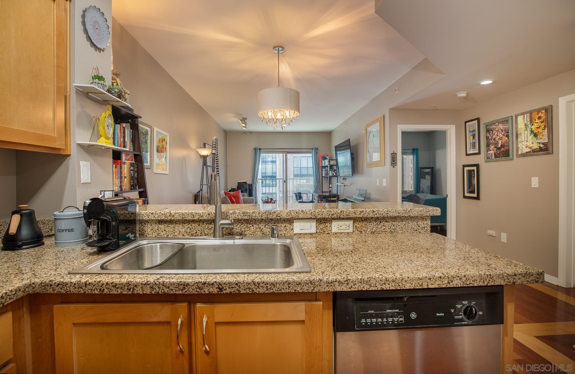 Detail Gallery Image 14 of 38 For 450  J St  7091, San Diego,  CA 92101 - 1 Beds | 1 Baths