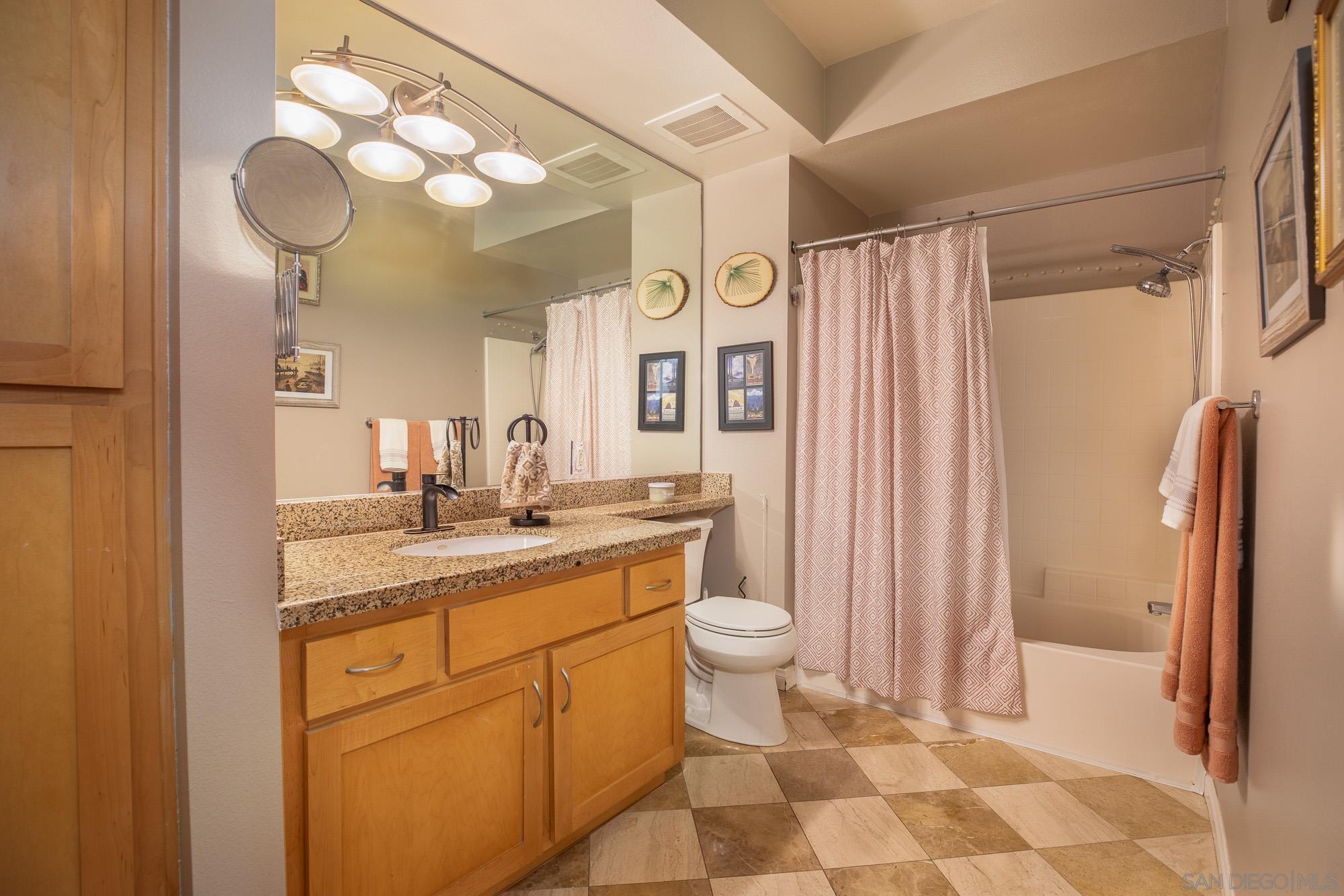 Detail Gallery Image 16 of 38 For 450  J St  7091, San Diego,  CA 92101 - 1 Beds | 1 Baths