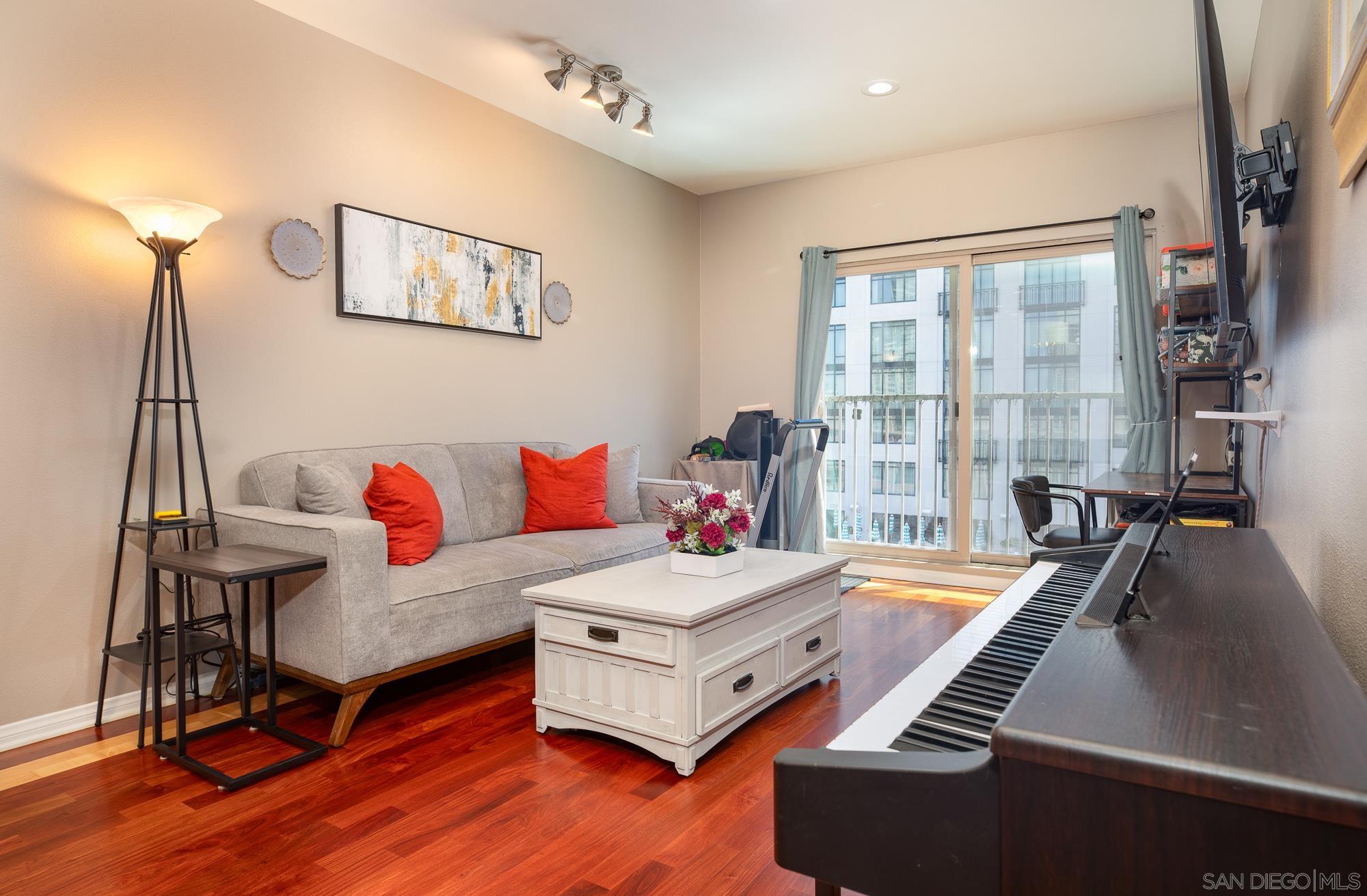 Detail Gallery Image 30 of 38 For 450  J St  7091, San Diego,  CA 92101 - 1 Beds | 1 Baths