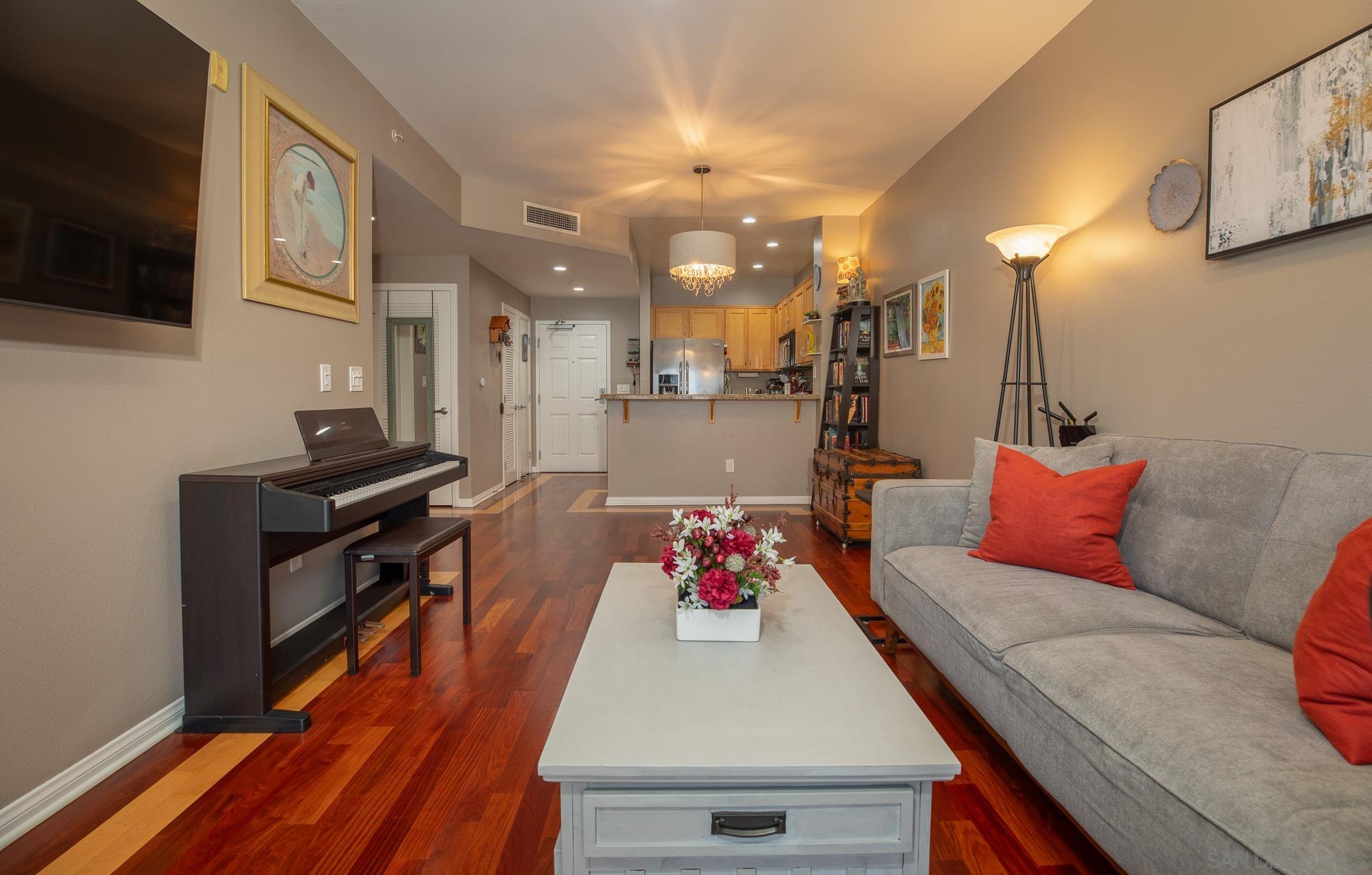 Detail Gallery Image 33 of 38 For 450  J St  7091, San Diego,  CA 92101 - 1 Beds | 1 Baths