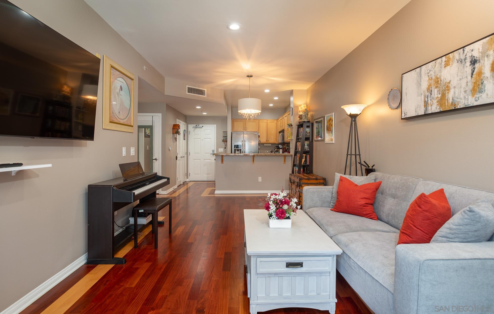 Detail Gallery Image 37 of 38 For 450  J St  7091, San Diego,  CA 92101 - 1 Beds | 1 Baths