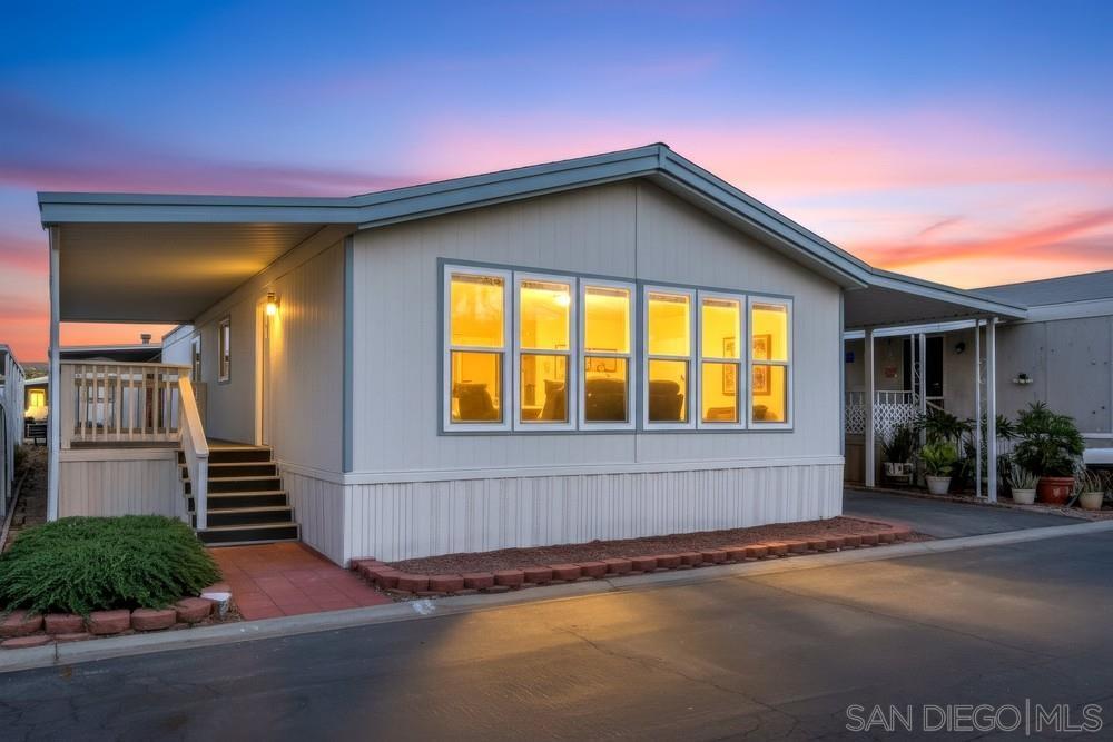 Front Image Thumbnail for SD260005048