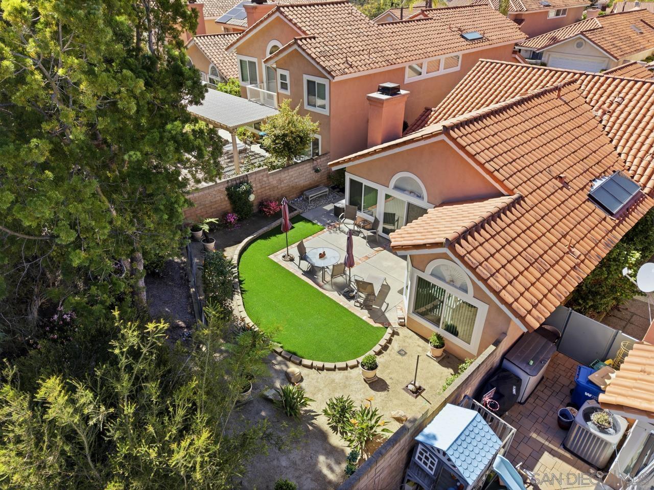 Detail Gallery Image 9 of 29 For 11582  Caminito Corriente, San Diego,  CA 92128 - 3 Beds | 2 Baths