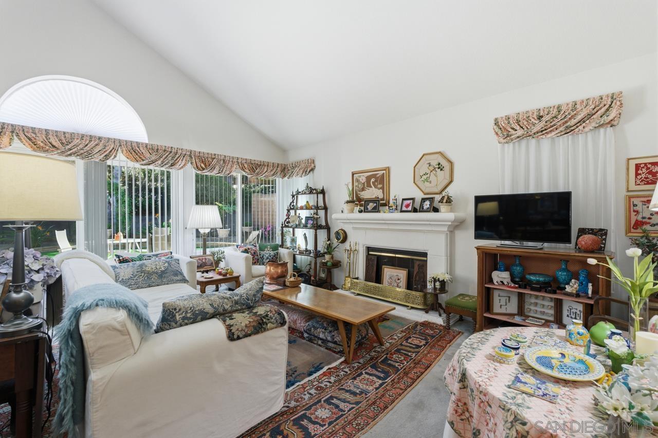 Detail Gallery Image 11 of 29 For 11582  Caminito Corriente, San Diego,  CA 92128 - 3 Beds | 2 Baths