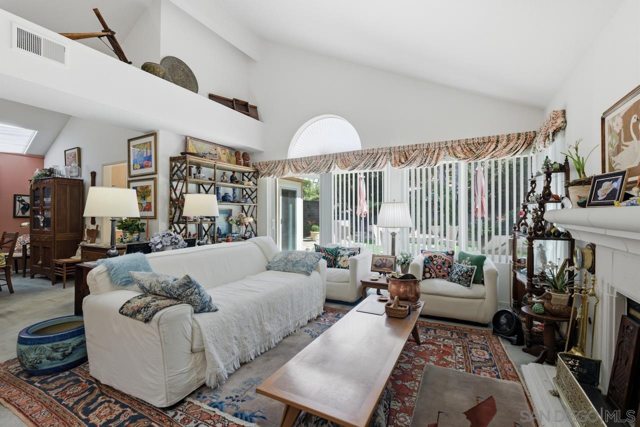 Detail Gallery Image 12 of 29 For 11582  Caminito Corriente, San Diego,  CA 92128 - 3 Beds | 2 Baths