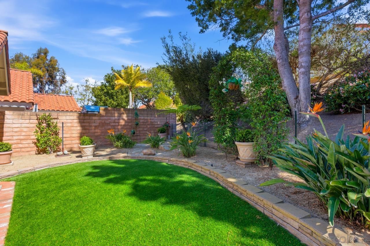 Detail Gallery Image 6 of 29 For 11582  Caminito Corriente, San Diego,  CA 92128 - 3 Beds | 2 Baths