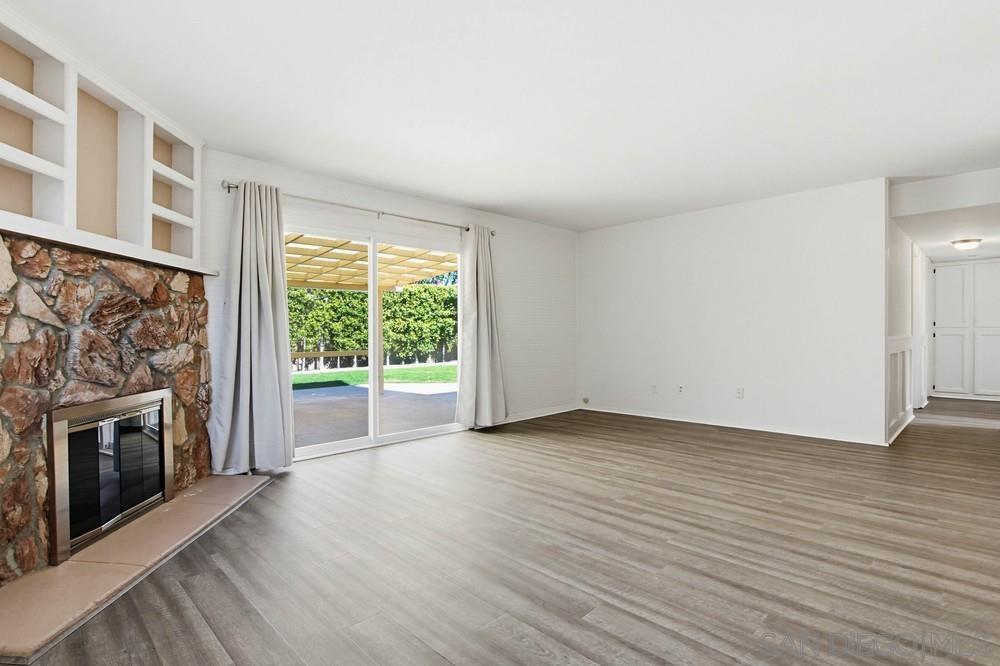 Detail Gallery Image 6 of 55 For 4090  Mt Barnard, San Diego,  CA 92111 - 3 Beds | 2 Baths