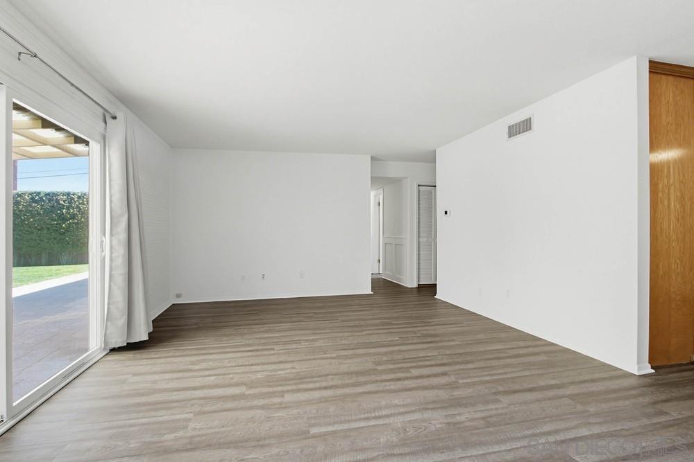 Detail Gallery Image 8 of 55 For 4090  Mt Barnard, San Diego,  CA 92111 - 3 Beds | 2 Baths