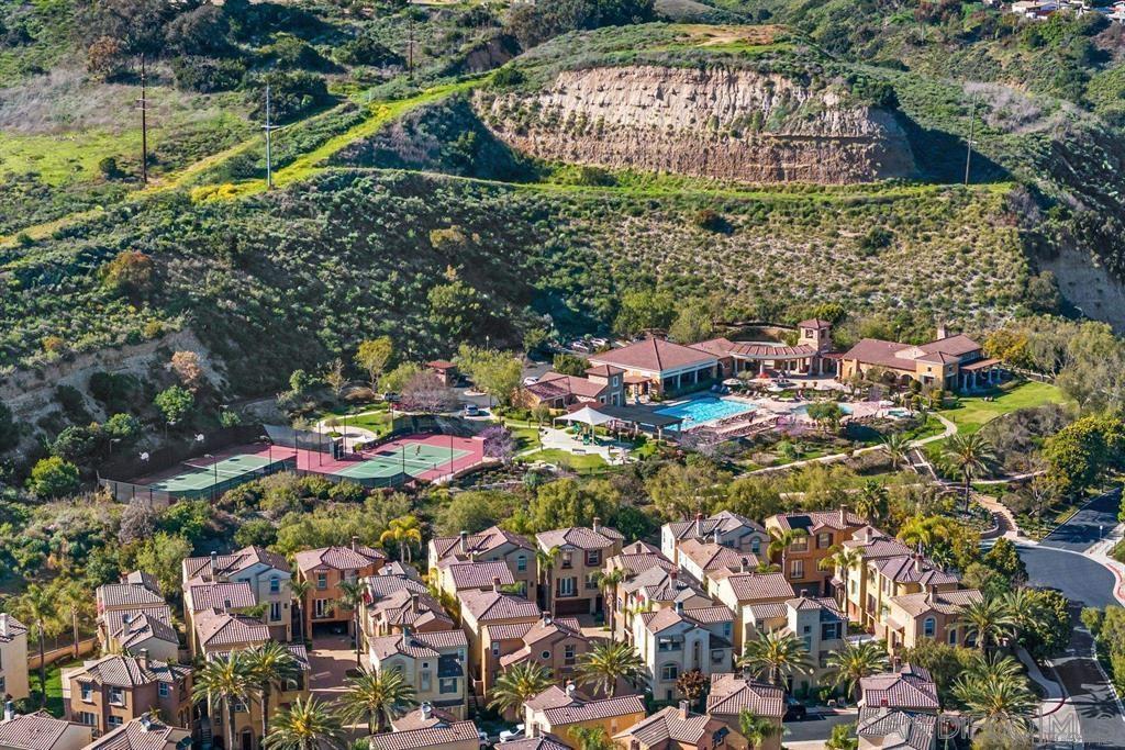 Detail Gallery Image 18 of 30 For 9213  Piantino Way, San Diego,  CA 92108 - 3 Beds | 2 Baths