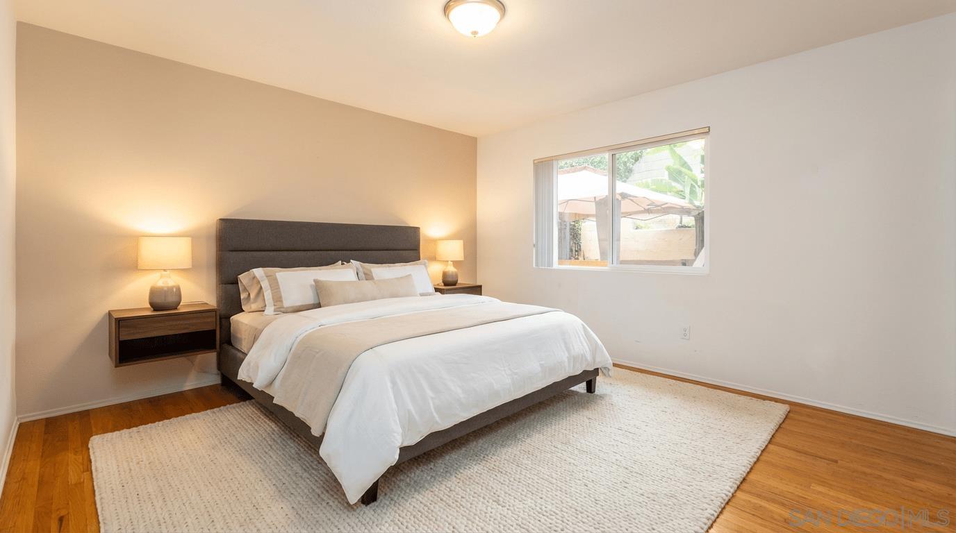 Detail Gallery Image 13 of 31 For 3316  Garrison St, San Diego,  CA 92106 - 4 Beds | 3 Baths