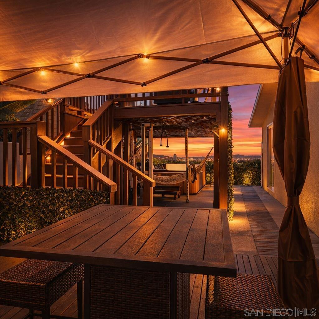 Detail Gallery Image 23 of 31 For 3316  Garrison St, San Diego,  CA 92106 - 4 Beds | 3 Baths