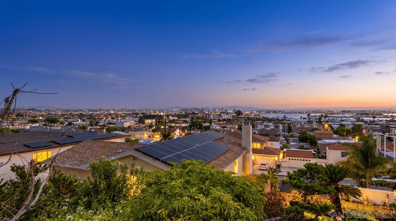 Detail Gallery Image 27 of 31 For 3316  Garrison St, San Diego,  CA 92106 - 4 Beds | 3 Baths