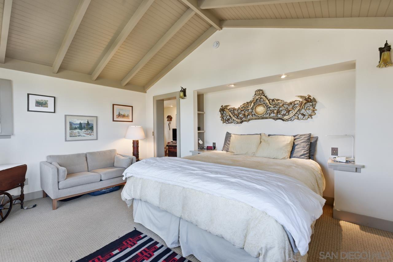 Detail Gallery Image 15 of 63 For 4511  Santa Cruz Avenue, San Diego,  CA 92107 - 3 Beds | 3 Baths