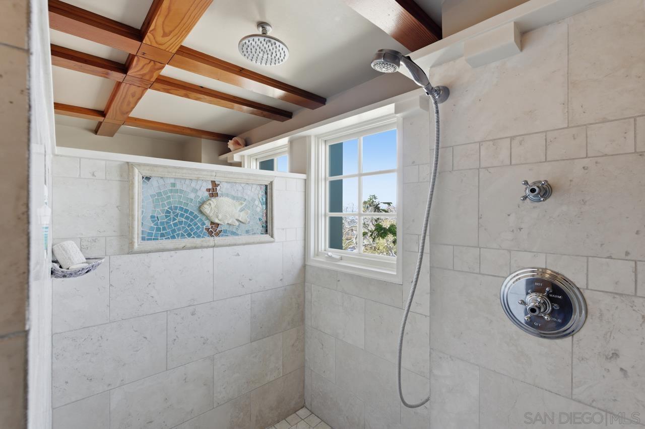 Detail Gallery Image 23 of 63 For 4511  Santa Cruz Avenue, San Diego,  CA 92107 - 3 Beds | 3 Baths