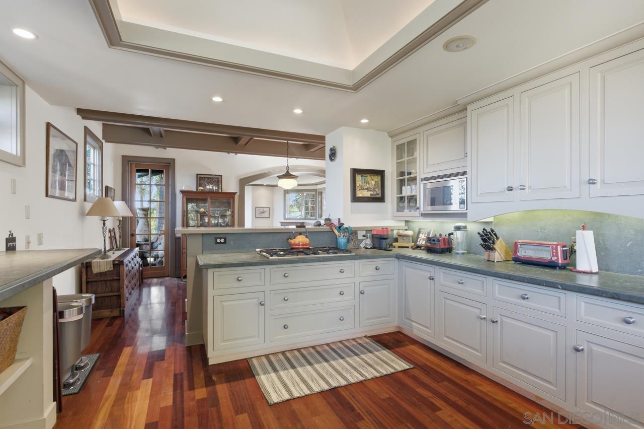 Detail Gallery Image 47 of 63 For 4511  Santa Cruz Avenue, San Diego,  CA 92107 - 3 Beds | 3 Baths