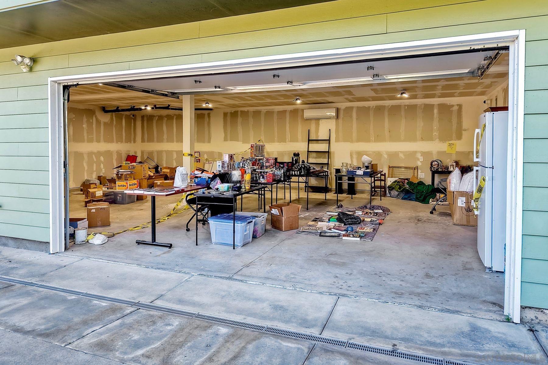 Detail Gallery Image 20 of 39 For 1912-1914  Jalisco Rd, El Cajon,  CA 92019 - 5 Beds | 3 Baths