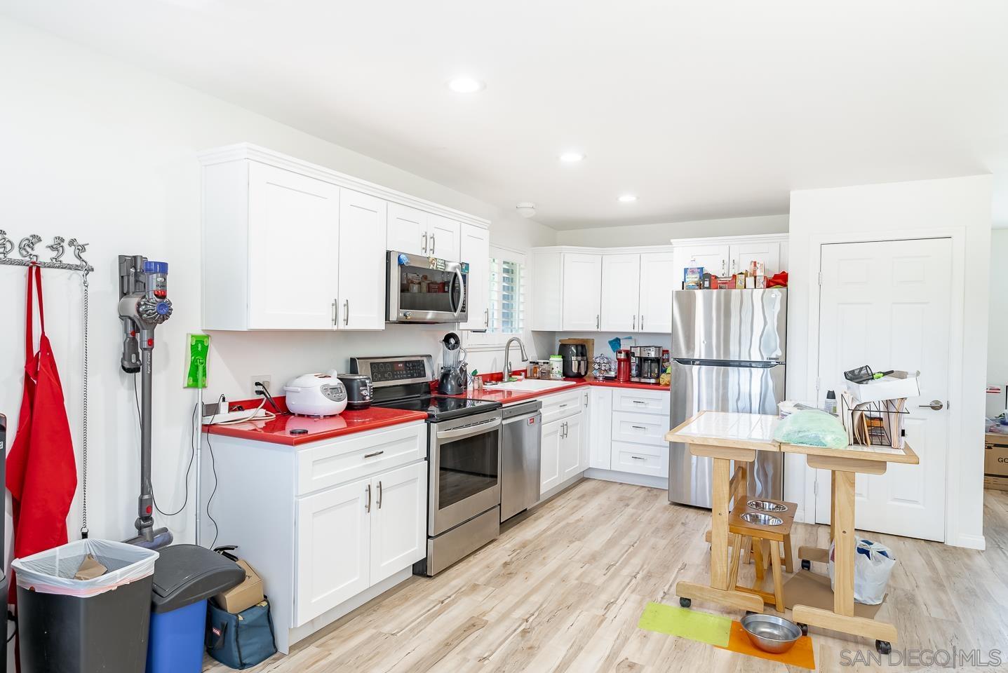 Detail Gallery Image 28 of 39 For 1912-1914  Jalisco Rd, El Cajon,  CA 92019 - 5 Beds | 3 Baths